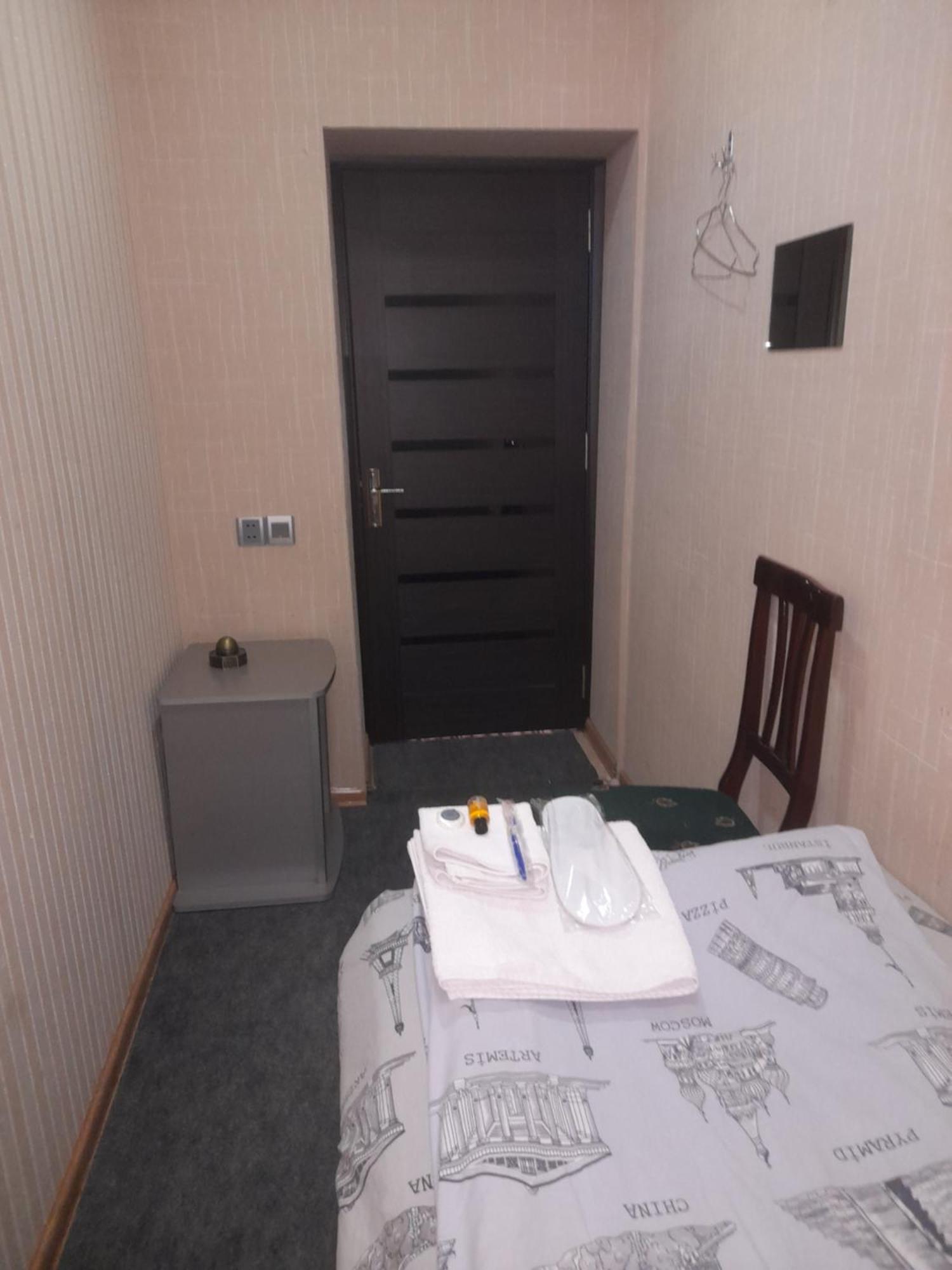 Cth-Baku-Hostel Exterior photo