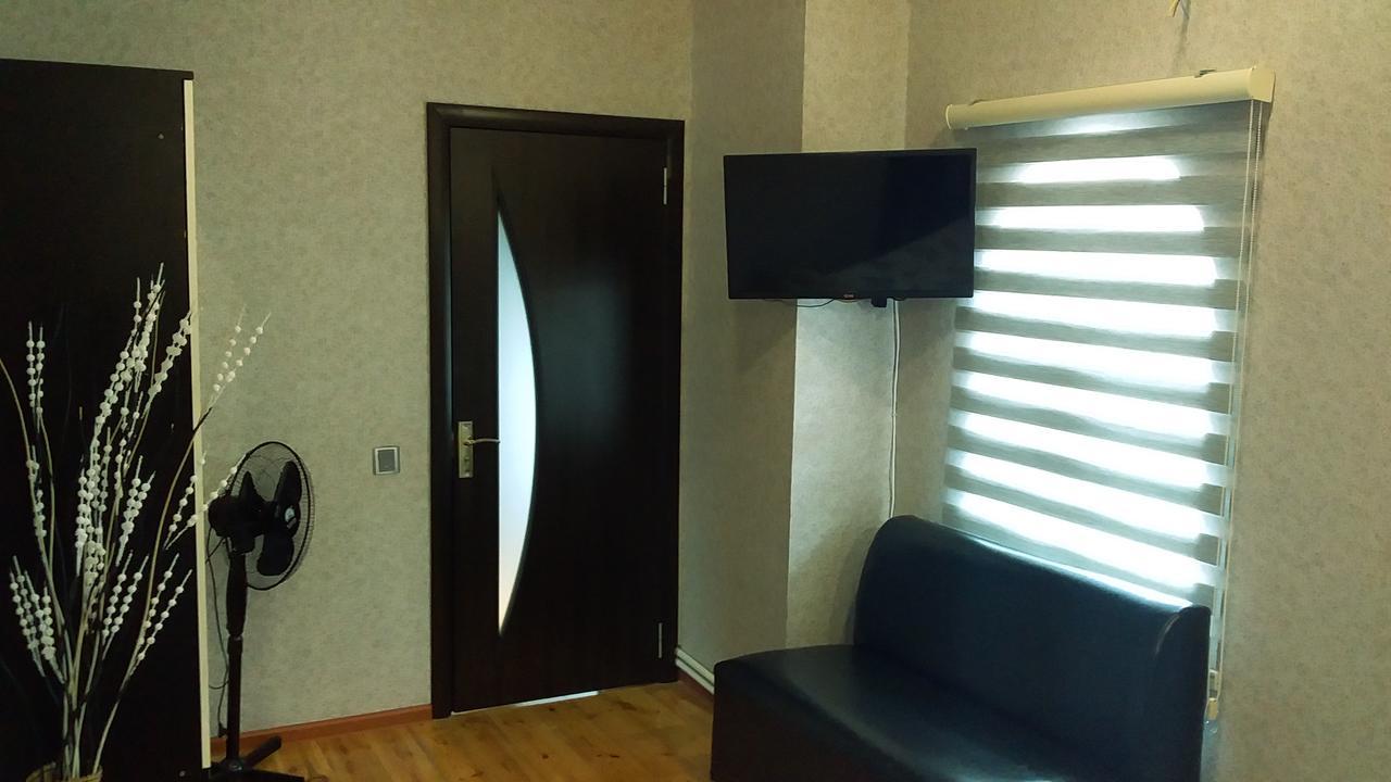 Cth-Baku-Hostel Exterior photo